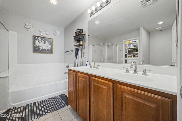 7024 S Parsnip Lane, Tucson, AZ 85756