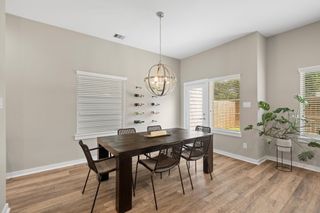 413 Stonework Oaks Lane, Houston, TX 77076