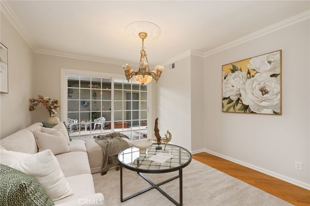 17034 Avenida Suenos, Fountain Valley, CA 92708