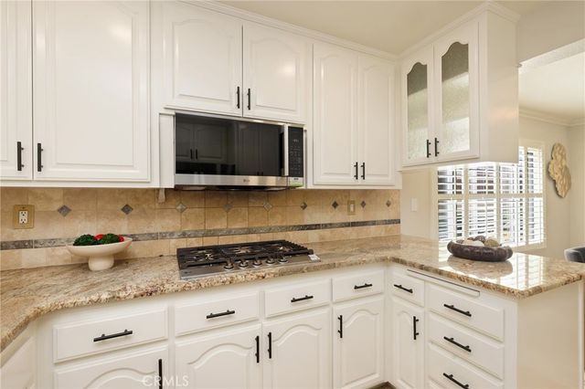 17034 Avenida Suenos, Fountain Valley, CA 92708