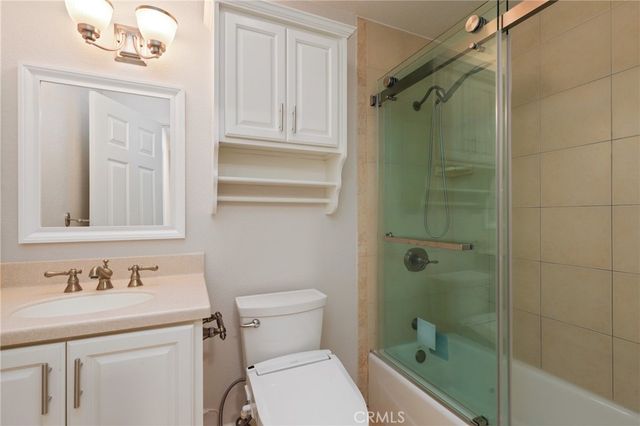 17034 Avenida Suenos, Fountain Valley, CA 92708