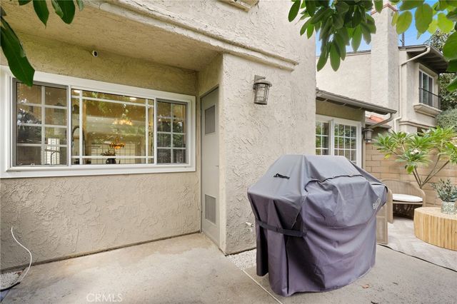 17034 Avenida Suenos, Fountain Valley, CA 92708