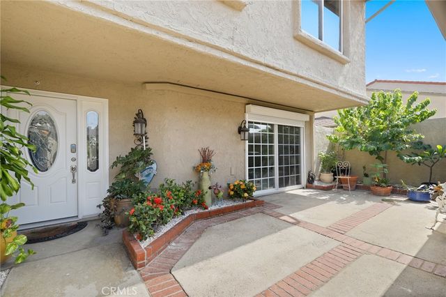 17034 Avenida Suenos, Fountain Valley, CA 92708