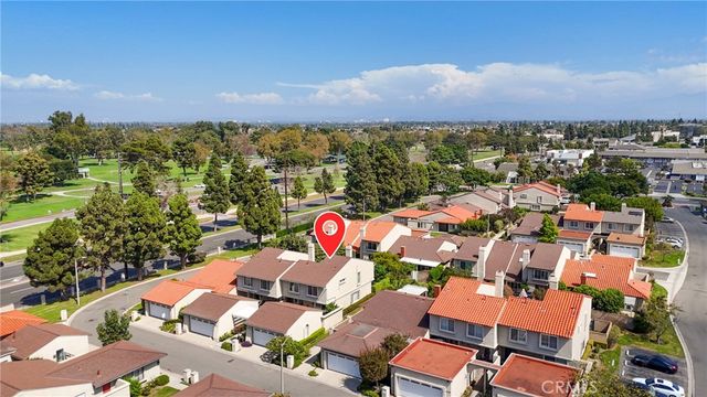 17034 Avenida Suenos, Fountain Valley, CA 92708