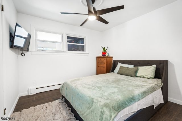 800 N Washington Ave, Dunellen Boro, NJ 08812