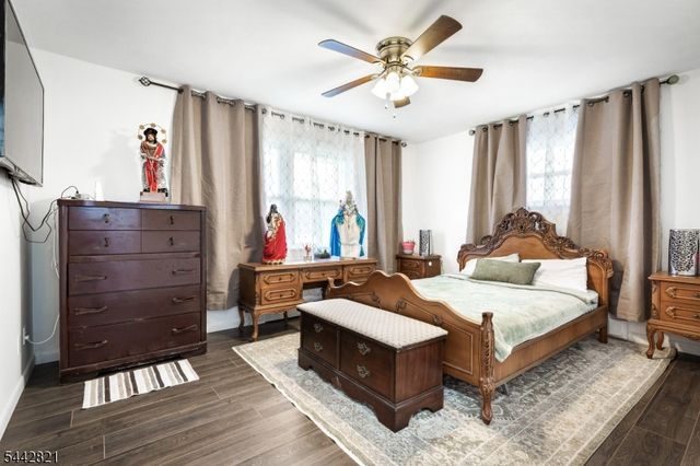 800 N Washington Ave, Dunellen Boro, NJ 08812