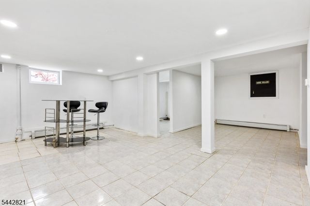 800 N Washington Ave, Dunellen Boro, NJ 08812