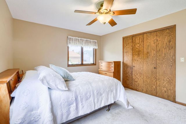 1411 Ridgewood Court, Hastings, MN 55033