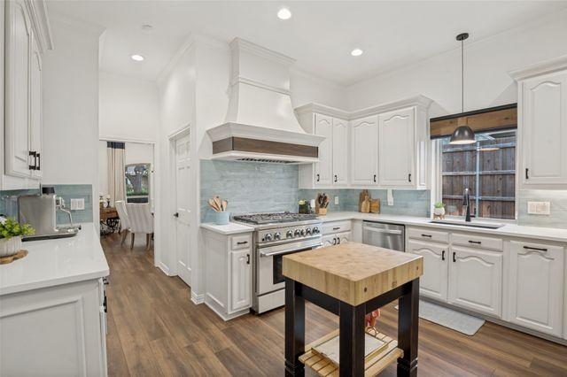 4119 Bretton Bay Lane, Dallas, TX 75287