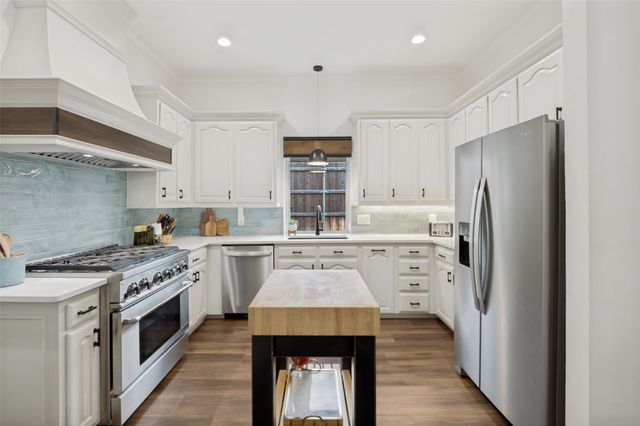 4119 Bretton Bay Lane, Dallas, TX 75287