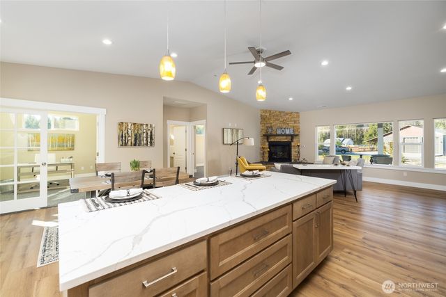 8127 Coyote Springs Lane, Sedro Woolley, WA 98284