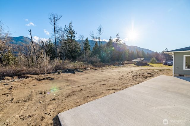 8127 Coyote Springs Lane, Sedro Woolley, WA 98284