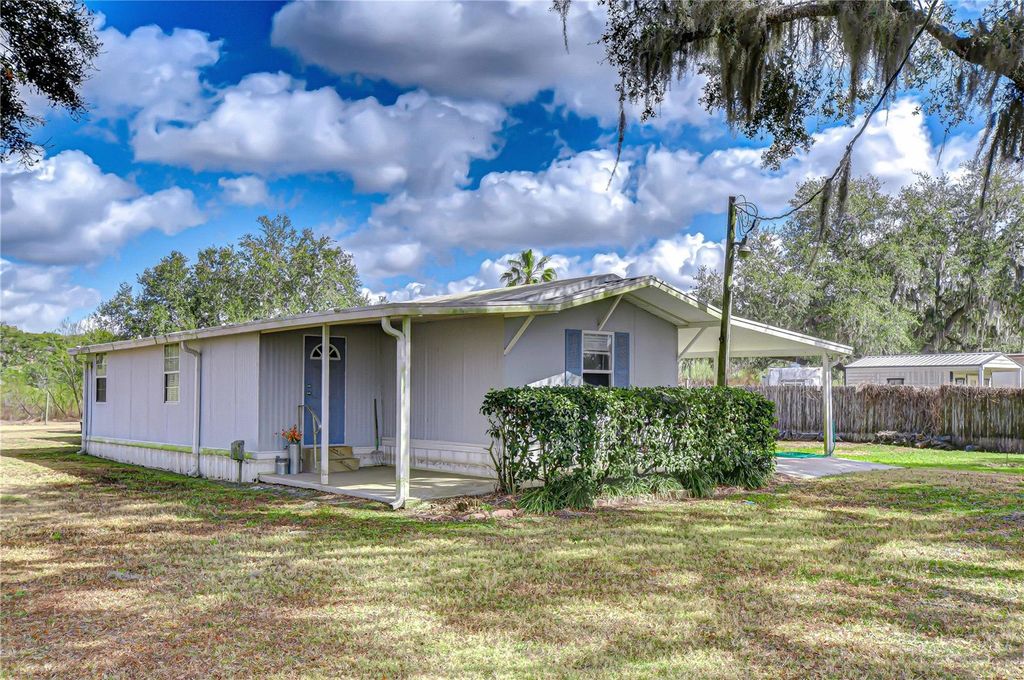 Image 28 of property listing at 36305 SUNSHINE ROAD, Zephyrhills, FL 33541