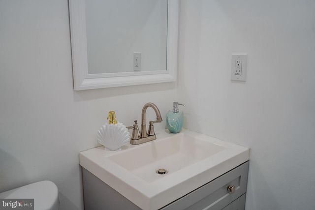 2404 WILKENS AVE, Baltimore, MD 21223