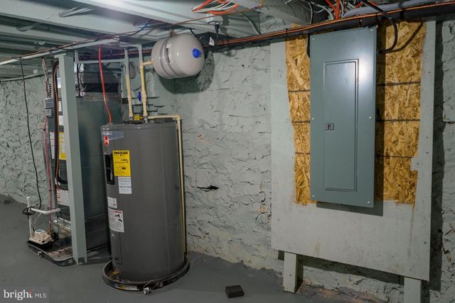 2404 WILKENS AVE, Baltimore, MD 21223