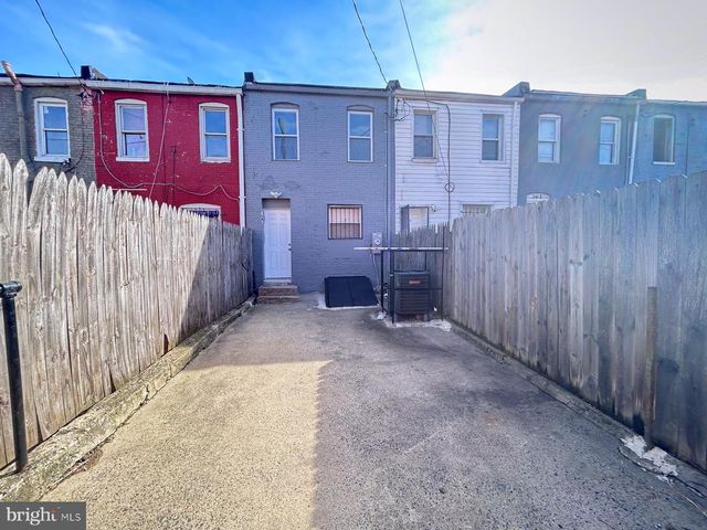 2404 WILKENS AVE, Baltimore, MD 21223