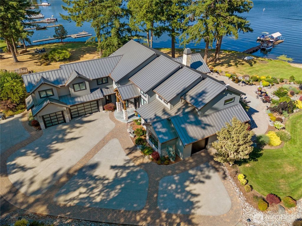 16002 Lawrence Place SE, Yelm, WA 98597