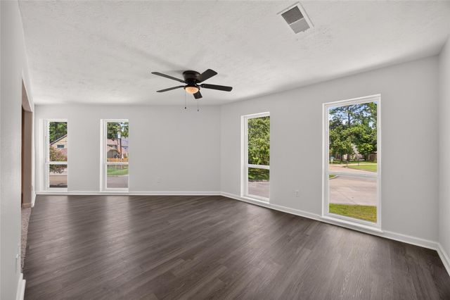 8002 Lichen Lane, Spring, TX 77379