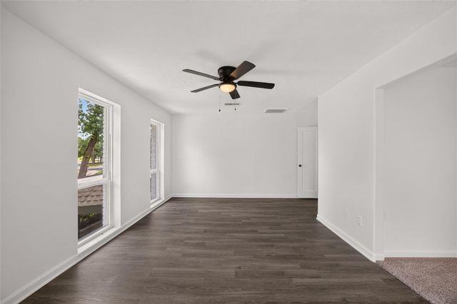 8002 Lichen Lane, Spring, TX 77379