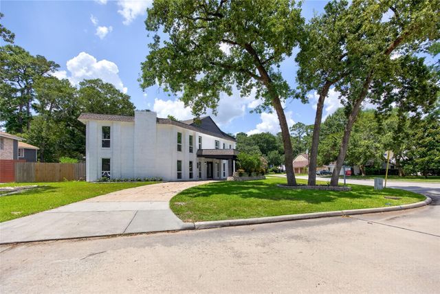 8002 Lichen Lane, Spring, TX 77379