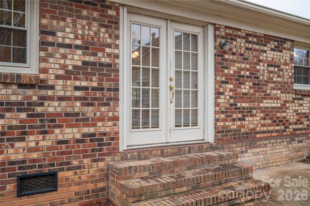 1507 Edgewood Road 4, Bessemer City, NC 28016