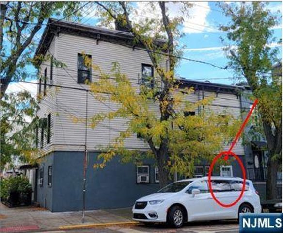 423 2nd Street 1, Jersey City, NJ 07302