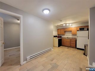 423 2nd Street 1, Jersey City, NJ 07302