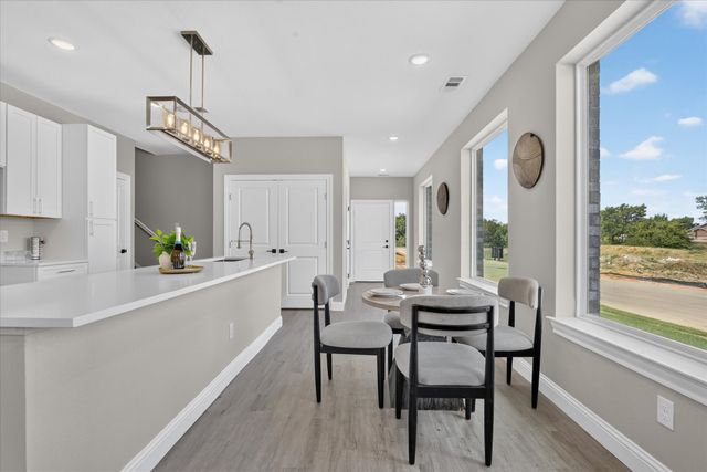 806 Premier, Grand Prairie, TX 75051