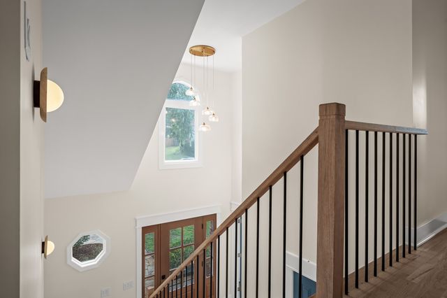 204 Breakwater Dr, Hendersonville, TN 37075