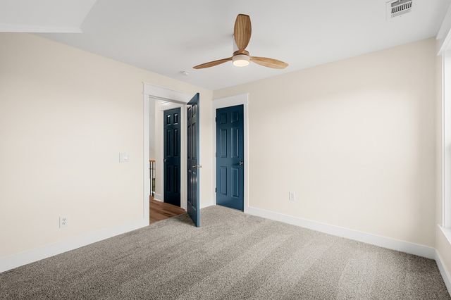 204 Breakwater Dr, Hendersonville, TN 37075
