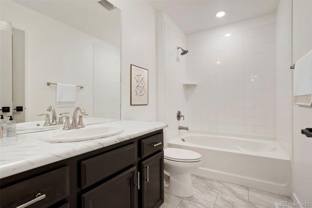 9542 Richfield Street, Commerce City, CO 80022