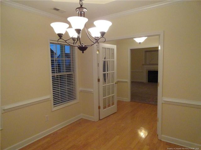 1107 Thistle Gold Drive, Hope Mills, NC 28348