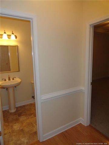 1107 Thistle Gold Drive, Hope Mills, NC 28348