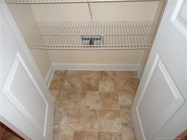 1107 Thistle Gold Drive, Hope Mills, NC 28348