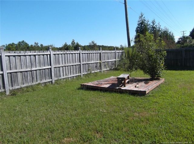 1107 Thistle Gold Drive, Hope Mills, NC 28348