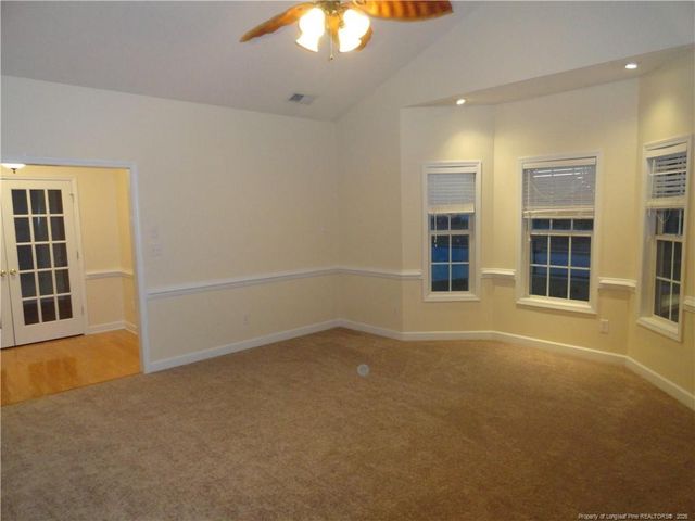 1107 Thistle Gold Drive, Hope Mills, NC 28348