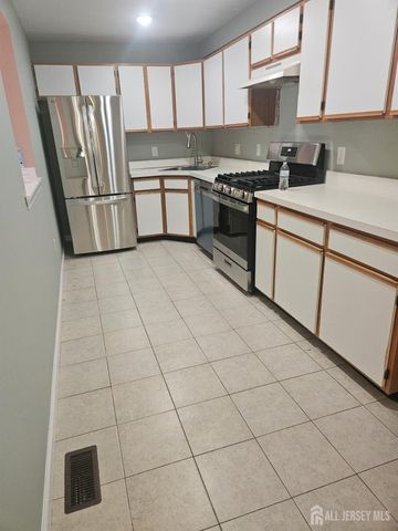 316 VENTNOR Court, Piscataway, NJ 08854