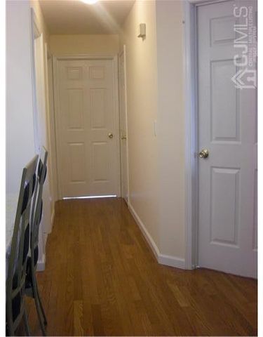 316 VENTNOR Court, Piscataway, NJ 08854