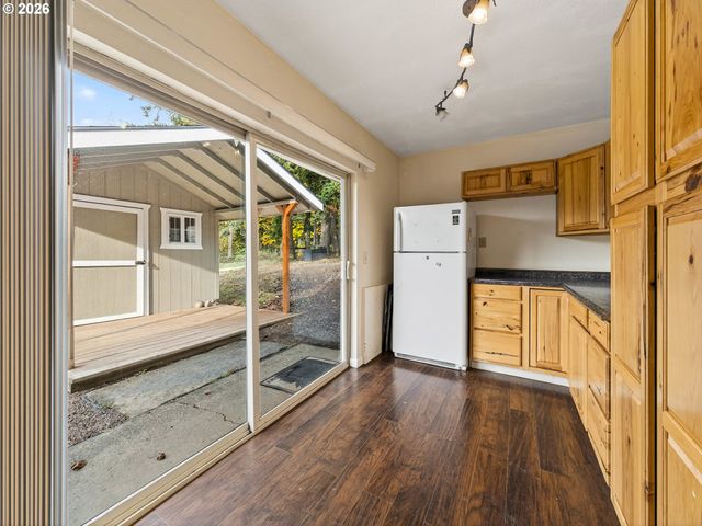 20337 S LELAND Rd, Oregon City, OR 97045