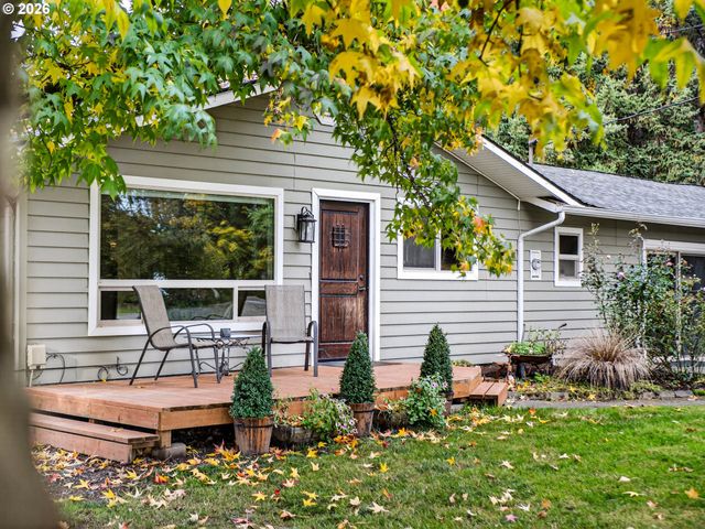 20337 S LELAND Rd, Oregon City, OR 97045