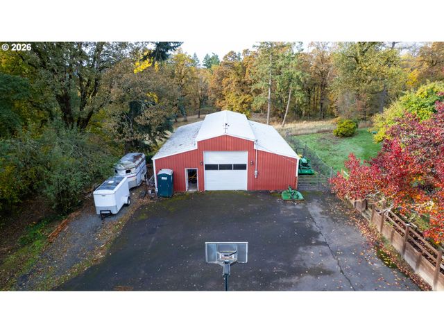 20337 S LELAND Rd, Oregon City, OR 97045