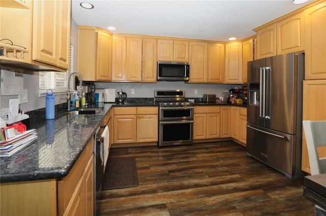 15776 33rd, Clearlake, CA 95422
