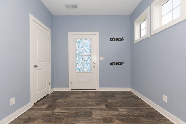 5700 Baywater Drive, Newburgh, IN 47630