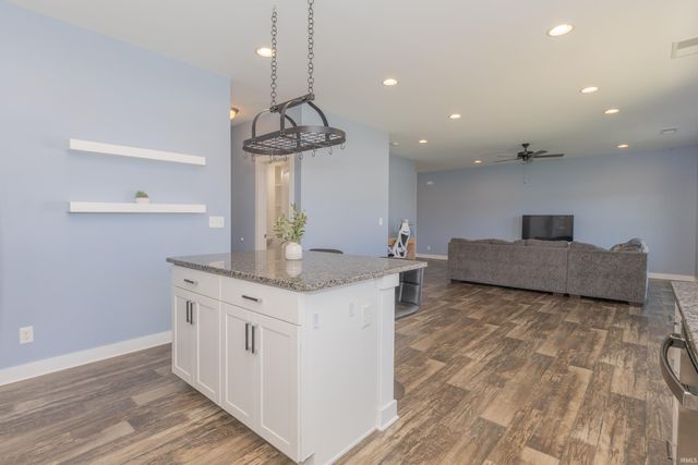 5700 Baywater Drive, Newburgh, IN 47630