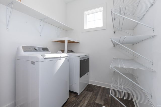 5700 Baywater Drive, Newburgh, IN 47630