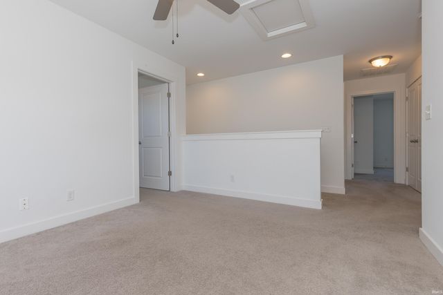 5700 Baywater Drive, Newburgh, IN 47630