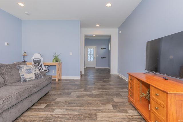 5700 Baywater Drive, Newburgh, IN 47630