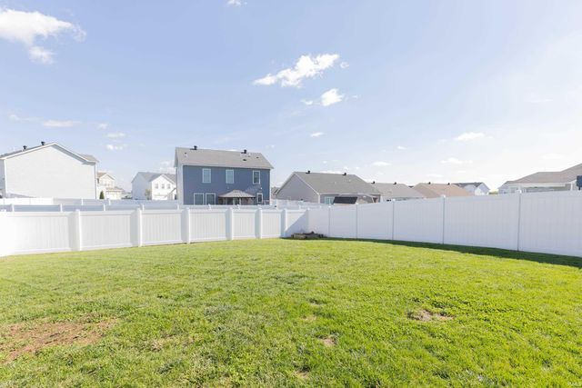 5700 Baywater Drive, Newburgh, IN 47630