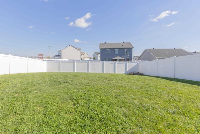 5700 Baywater Drive, Newburgh, IN 47630