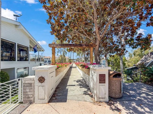 429 Goldenrod, Corona Del Mar, CA 92625